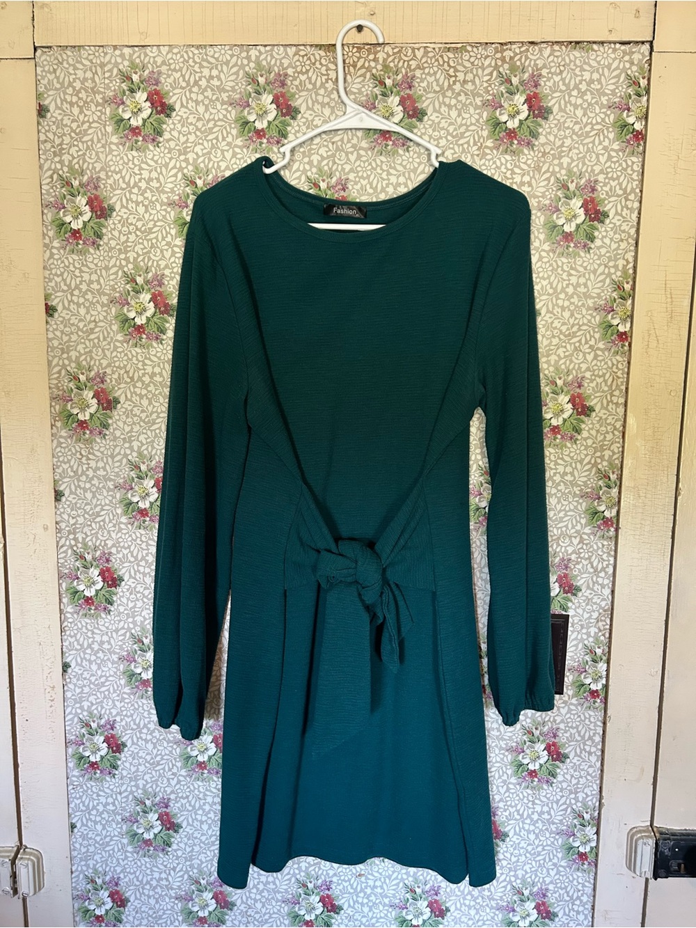 Women's Long-Sleeve Tie-Waist Dress